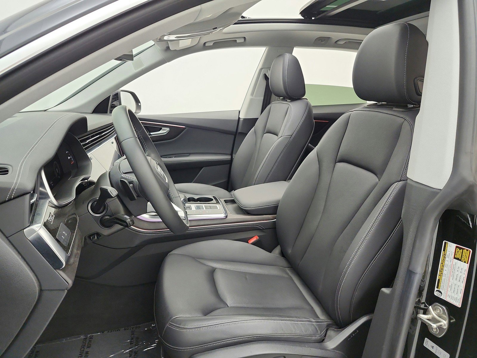 Used 2023 Audi Q8 Premium Plus w/ Premium Plus Package AWD/4WD image 13