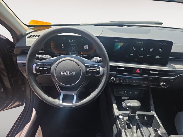 Used 2025 Kia K5 LXS FWD image 10