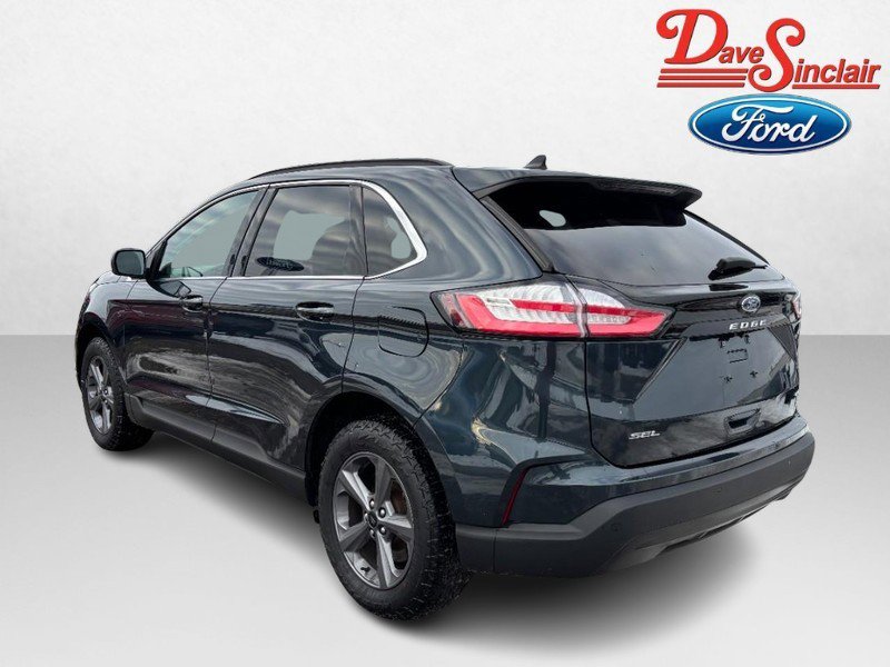 Used 2022 Ford Edge SEL w/ Sport Appearance Package AWD/4WD image 9
