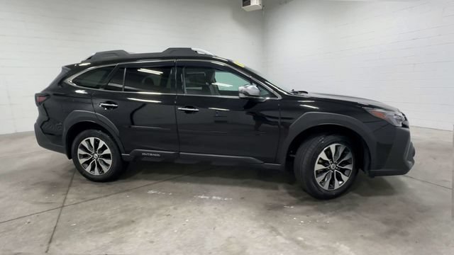 Used 2024 Subaru Outback Touring XT AWD/4WD image 4