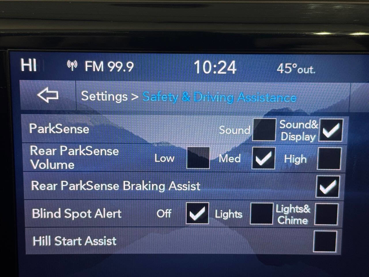 Used 2018 Chrysler Pacifica Touring-L Plus image 39