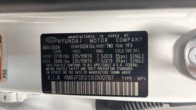 Used 2025 Hyundai Tucson Limited AWD/4WD image 28