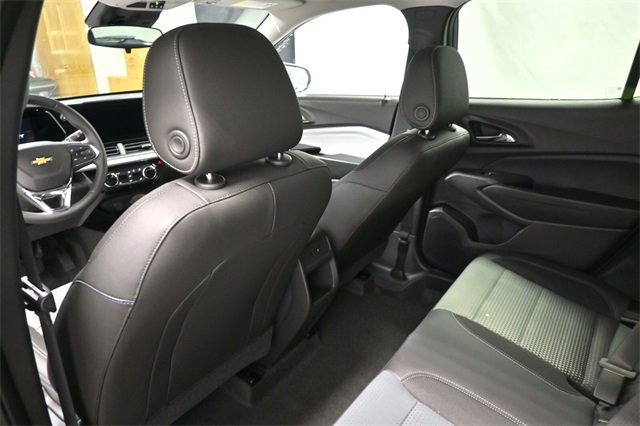 New 2026 Chevrolet Trax LT w/ Driver Confidence Package image 11