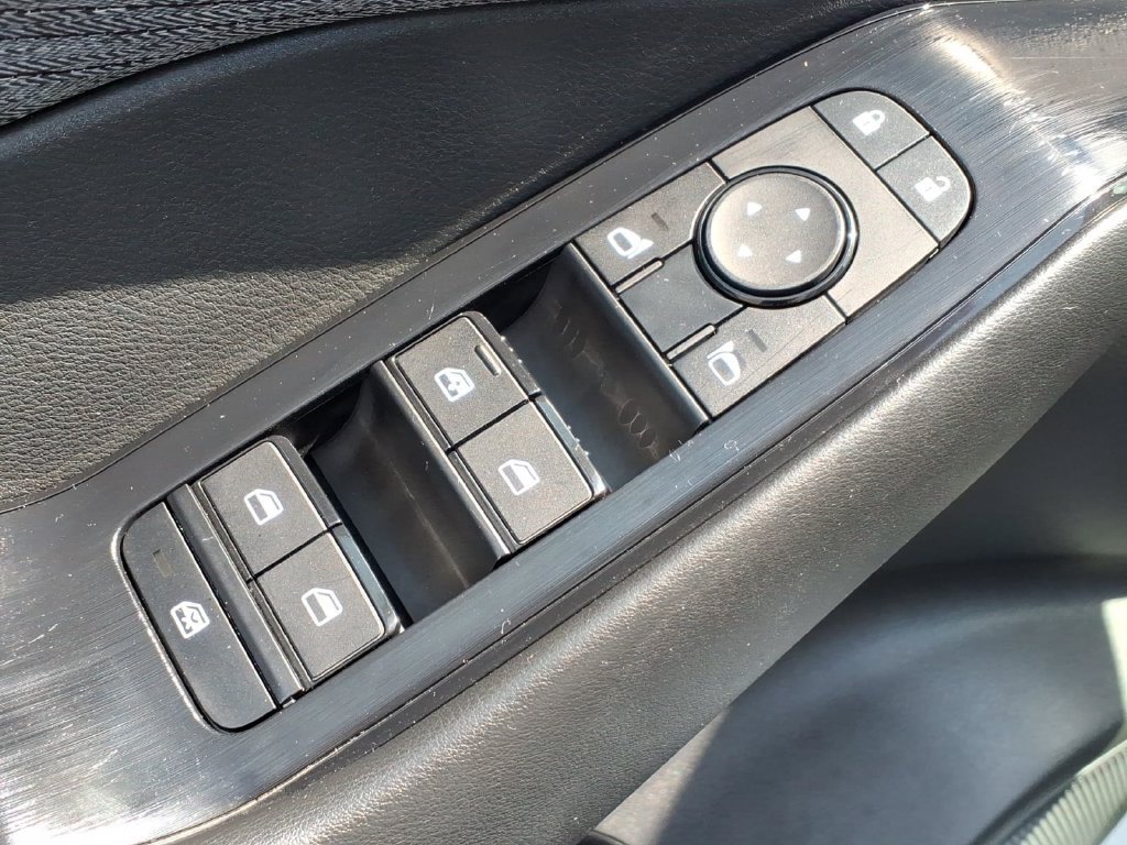 Certified 2023 Nissan Rogue S AWD/4WD image 14