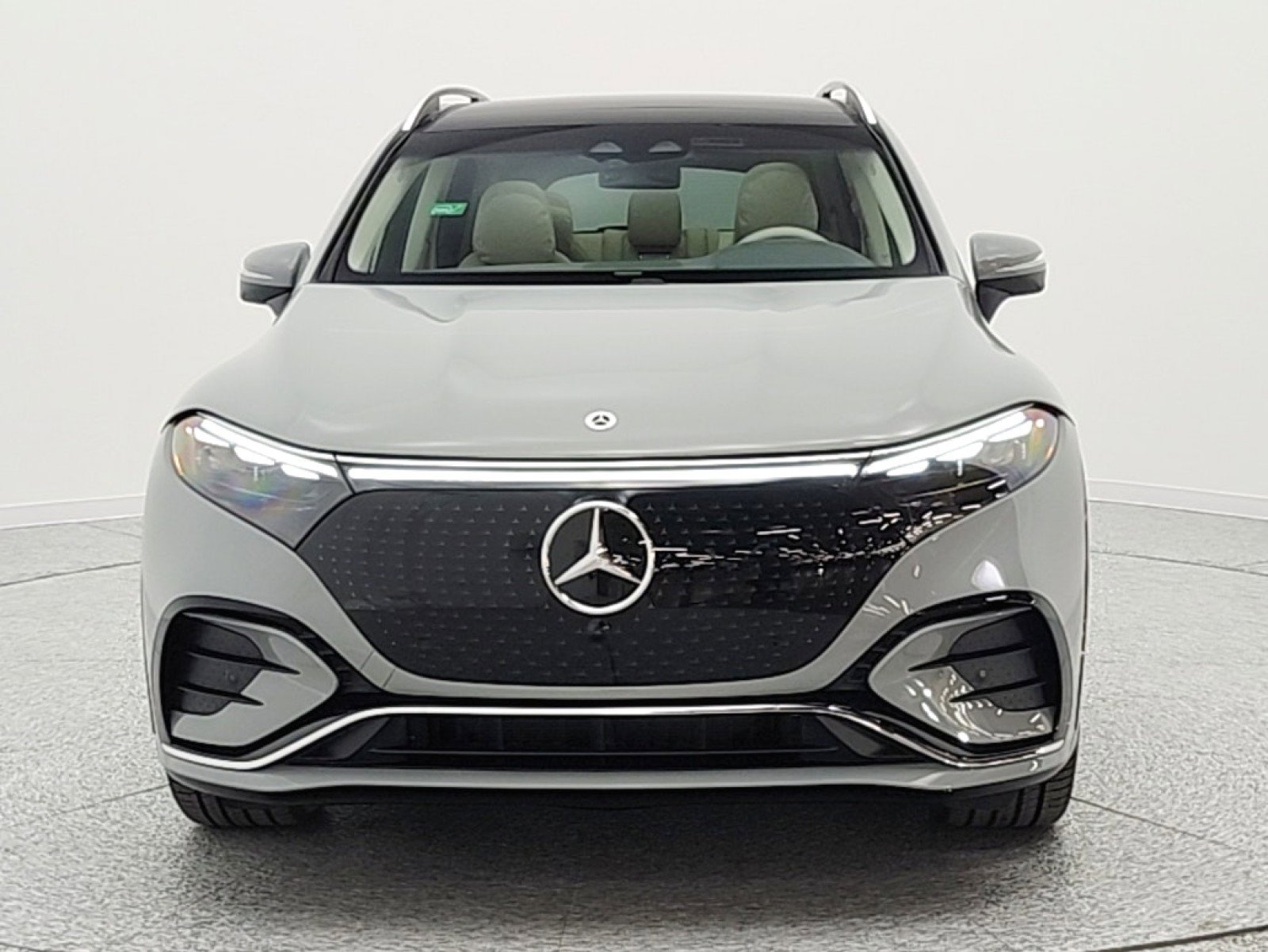 New 2026 Mercedes-Benz EQS 550 4MATIC SUV image 2