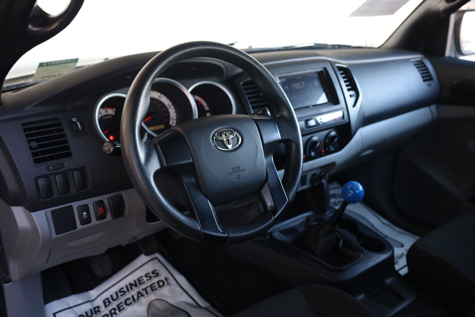 Used 2012 Toyota Tacoma 2WD Regular Cab image 16