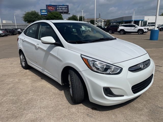 Used 2017 Hyundai Accent SE FWD image 3