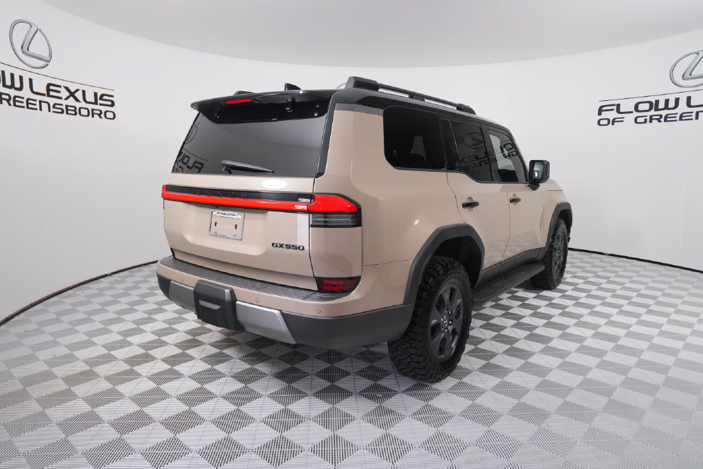 Used 2024 Lexus GX 550 AWD/4WD image 7
