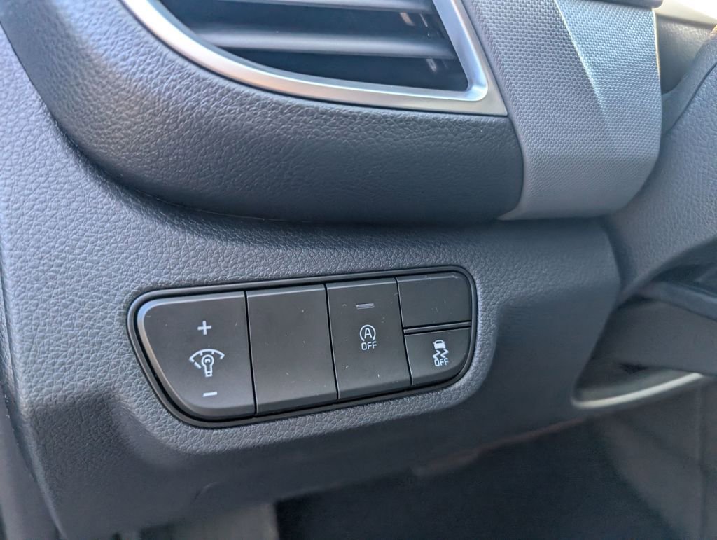 New 2026 Kia Seltos LX image 17