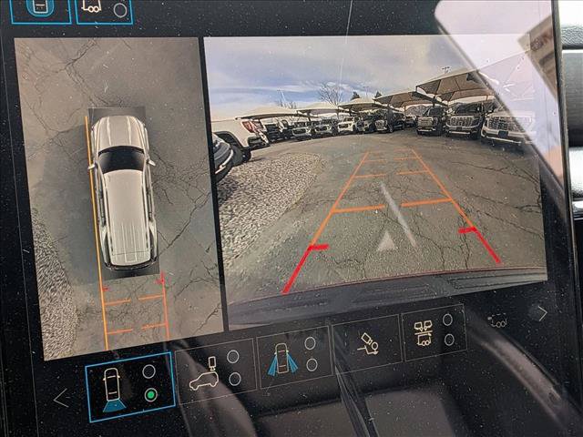 New 2026 GMC Yukon Denali w/ Denali Reserve Package AWD/4WD image 12