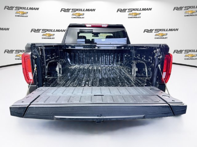 Used 2025 GMC Sierra 1500 SLT AWD/4WD image 26