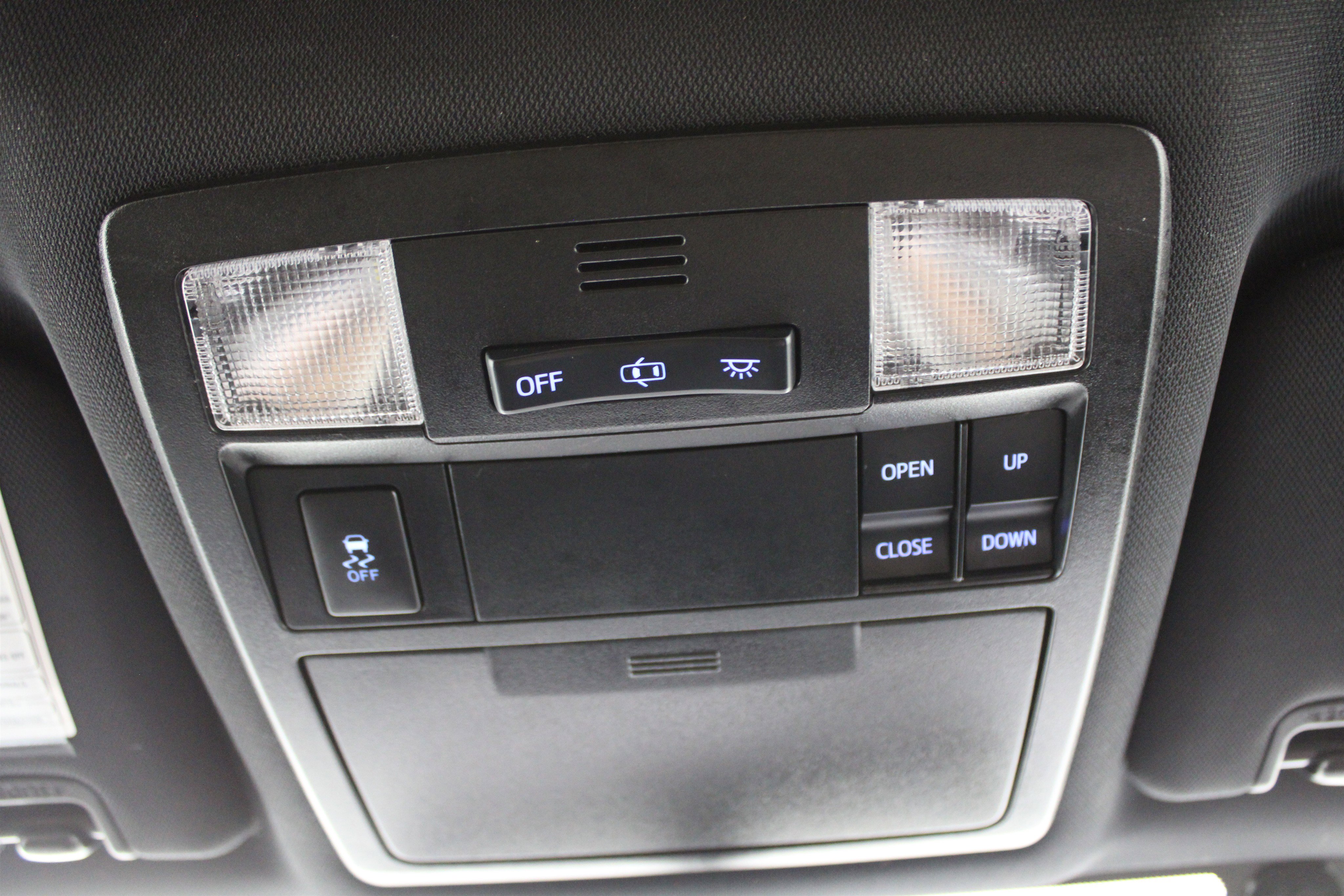 Used 2016 Toyota Tacoma Limited image 27