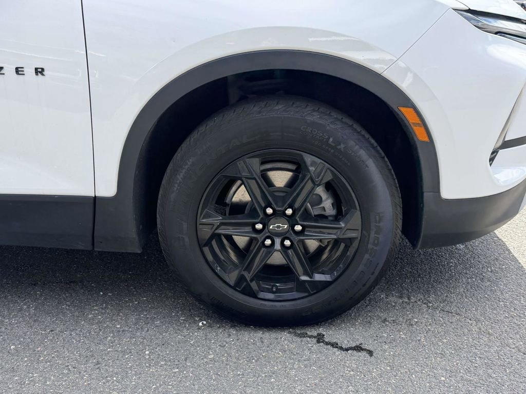 Used 2023 Chevrolet Blazer LT w/ Convenience Package image 12