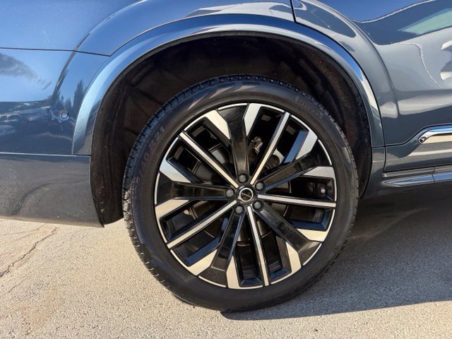 Used 2025 Volvo XC90 T8 Ultra w/ Protection Package Premier AWD/4WD image 5