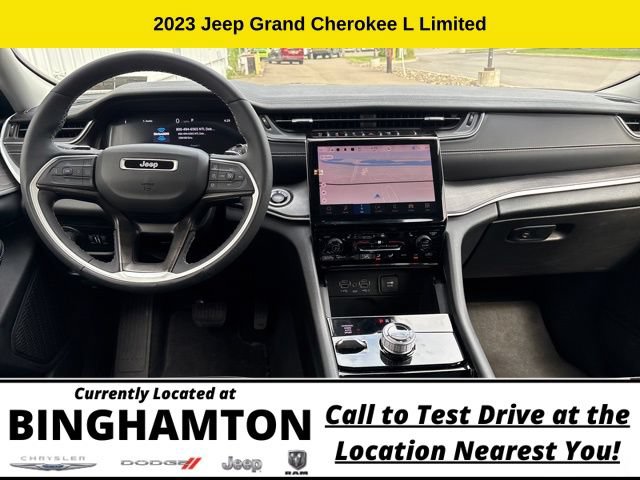 Used 2023 Jeep Grand Cherokee L Limited w/ Black Appearance Package AWD/4WD image 21