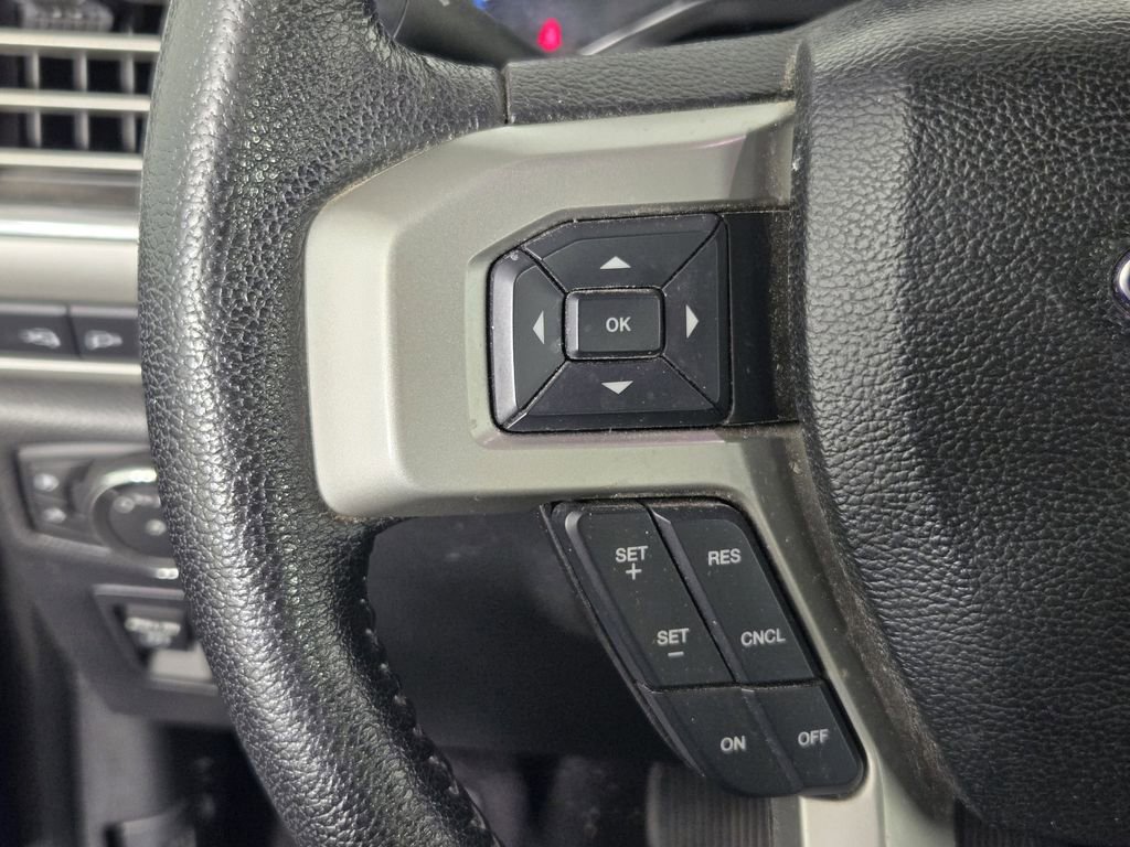 Used 2016 Ford F150 Lariat RWD image 30