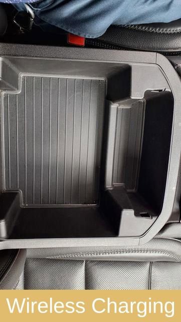 Used 2024 GMC Yukon XL Denali image 31