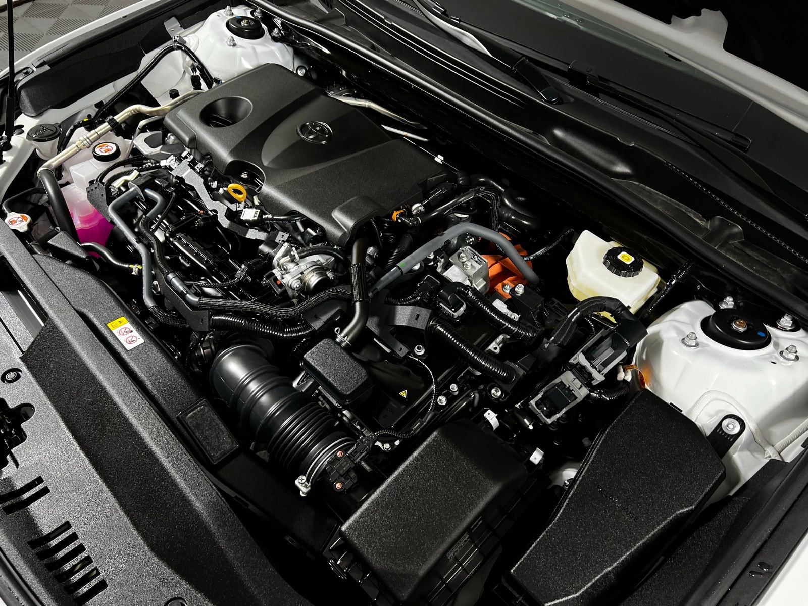 Certified 2025 Toyota Camry SE image 11