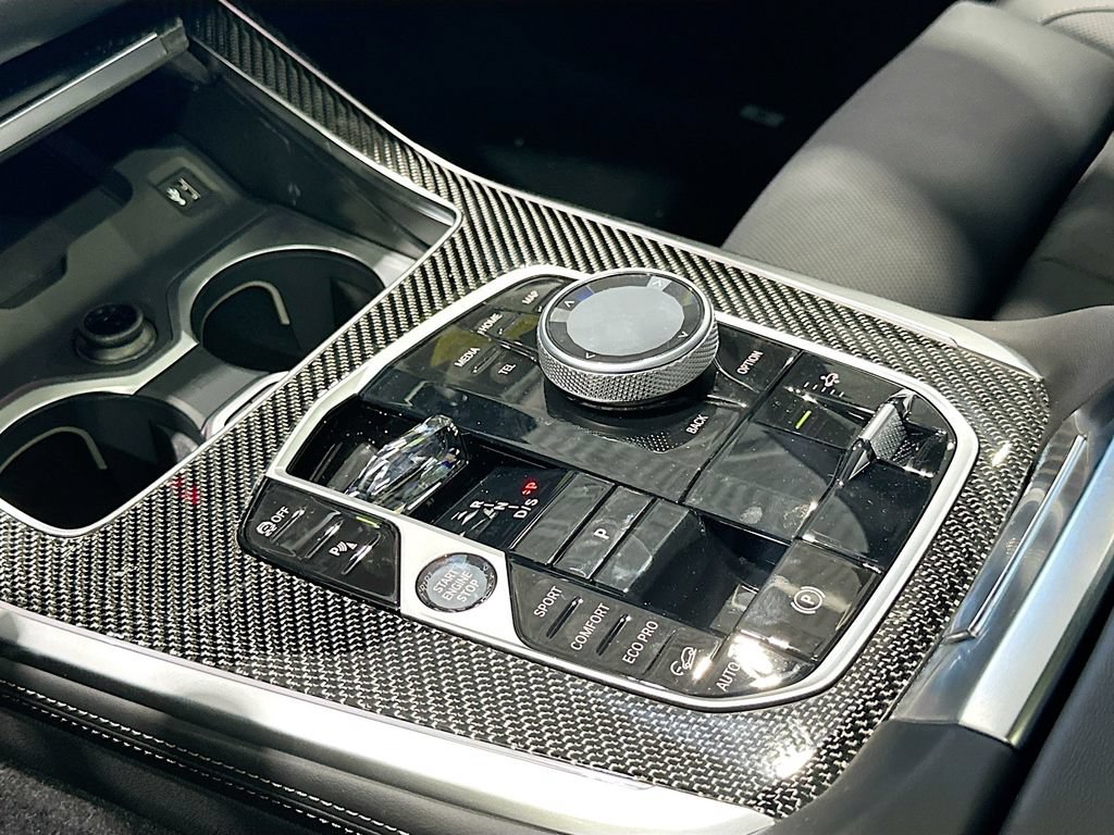 New 2027 BMW X7 M60i AWD/4WD image 17