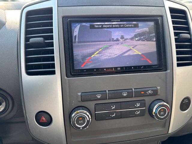 Used 2012 Nissan Frontier SV AWD/4WD image 11