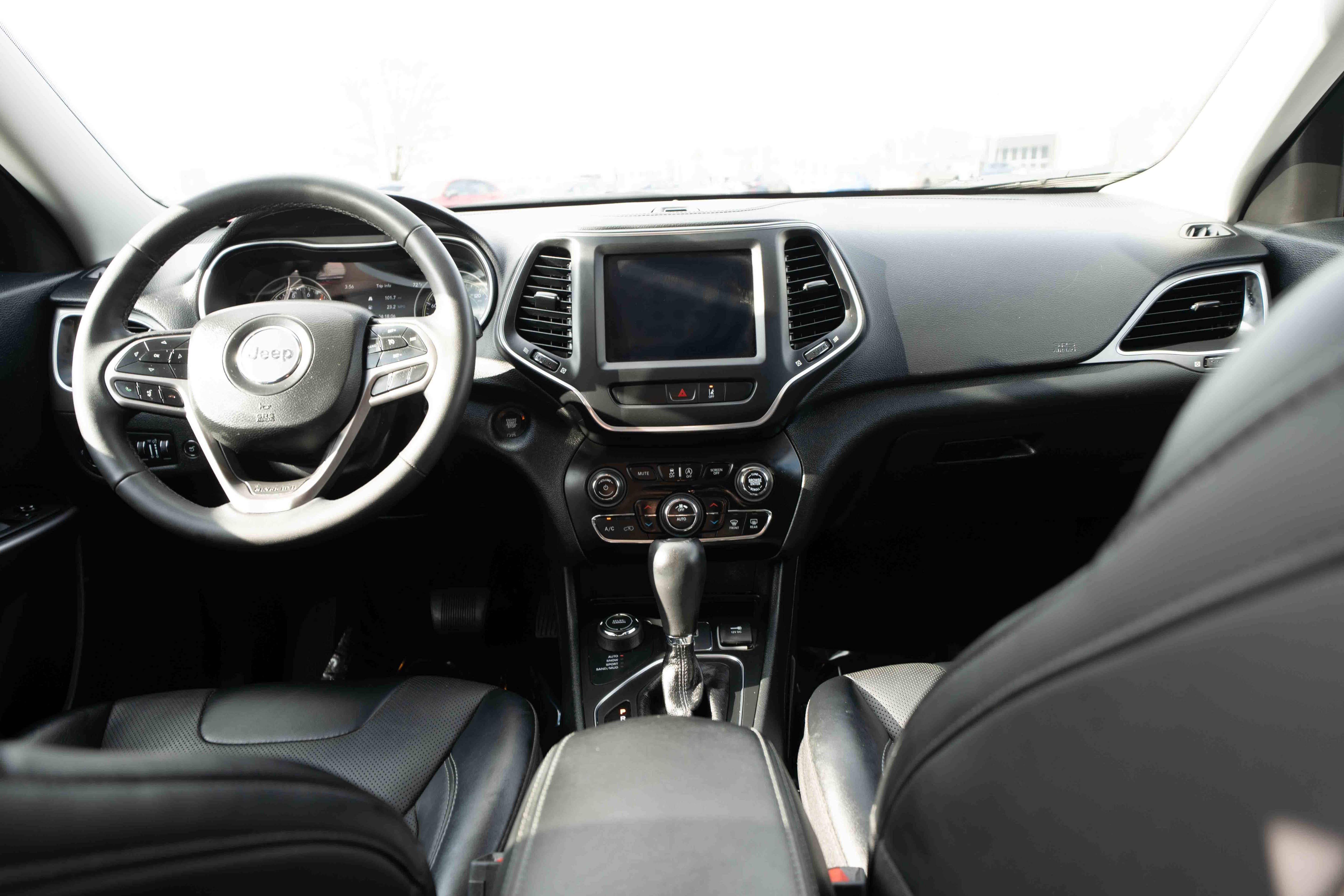 Used 2022 Jeep Cherokee Latitude Lux image 20