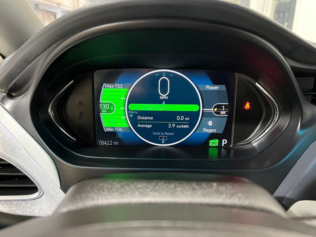 Used 2019 Chevrolet Bolt Premier w/ Infotainment Package image 13