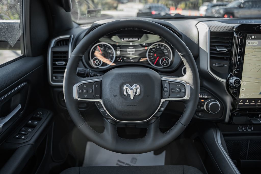 New 2026 RAM 1500 4x4 Crew Cab image 34