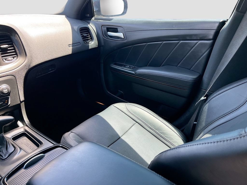 Used 2023 Dodge Charger SXT w/ Plus Group RWD image 22