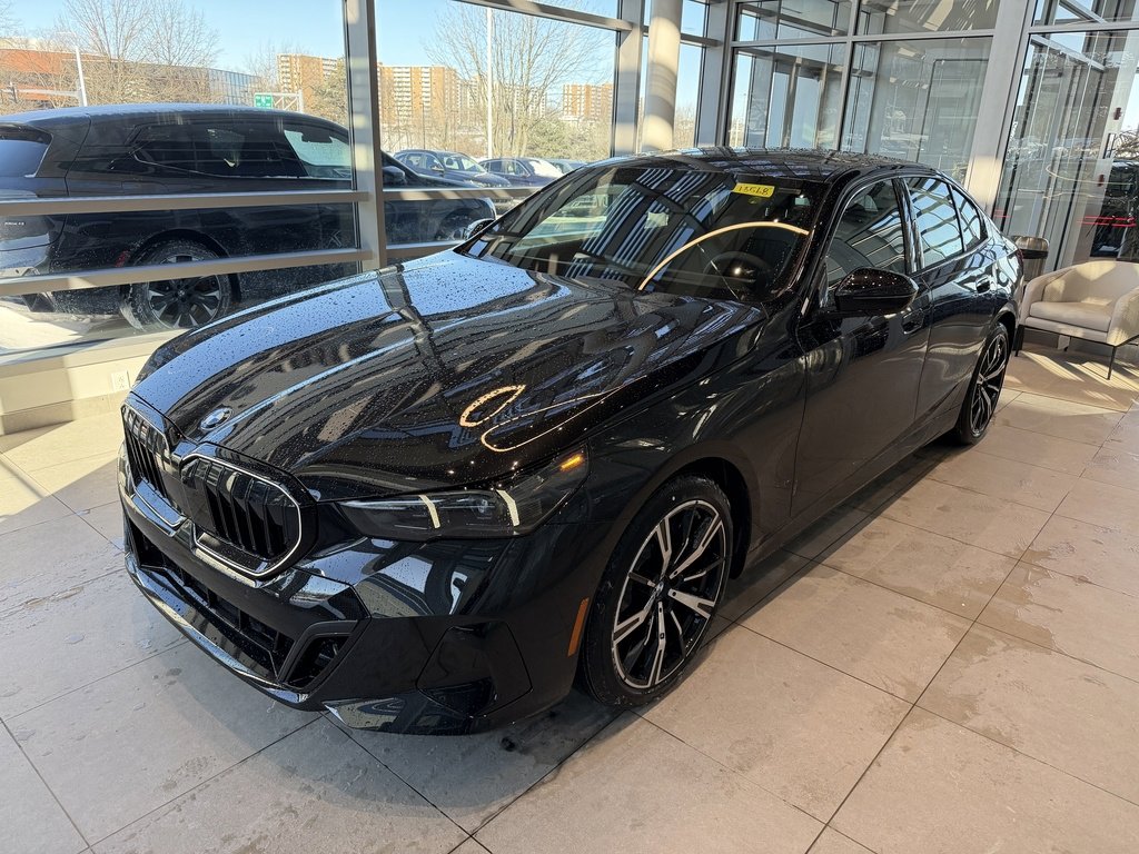 New 2026 BMW 530i xDrive w/ M Sport Package image 3