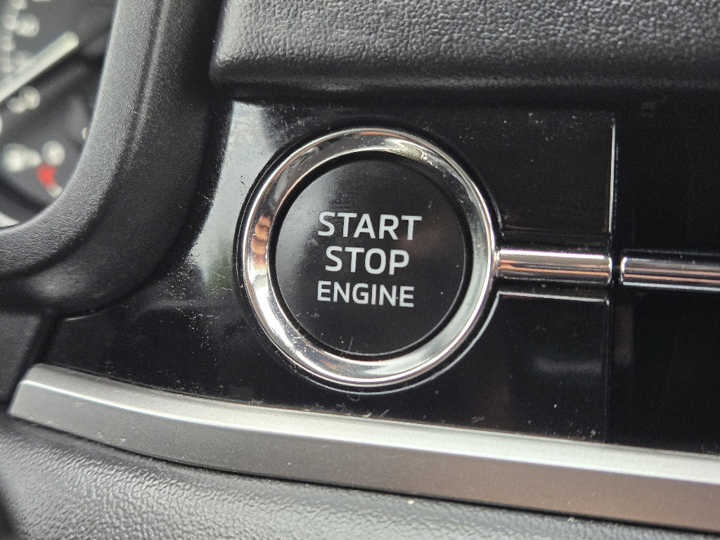 Used 2024 Mitsubishi Outlander SE image 23