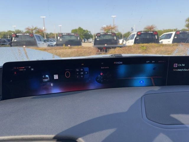 Used 2025 Lincoln Navigator Reserve w/ Jet Appearance Package image 12