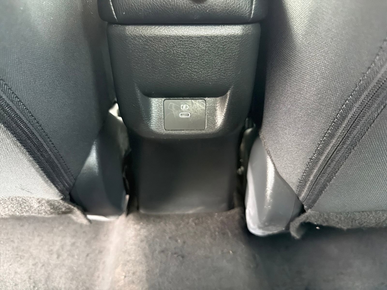 Certified 2024 Nissan Versa SV w/ Trunk Package image 21