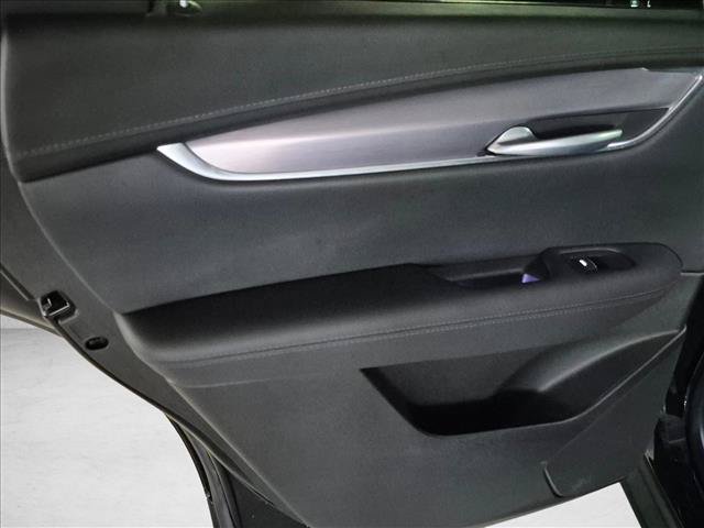 Used 2024 Cadillac XT5 Luxury FWD image 11