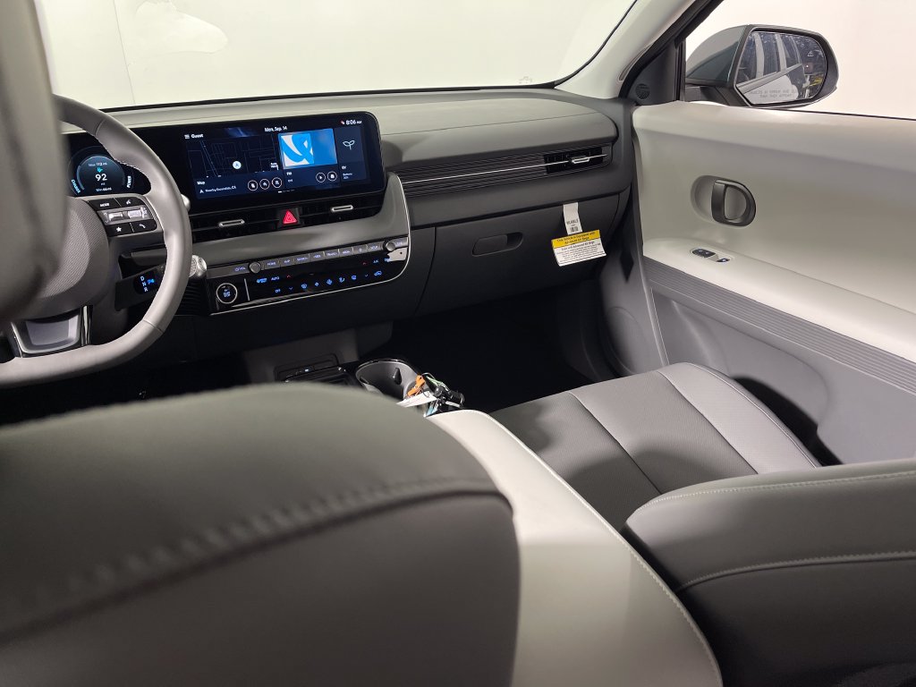 New 2027 Hyundai Ioniq 5 SEL RWD image 17