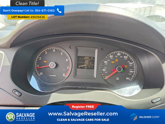Used 2011 Volkswagen Jetta SE FWD image 12