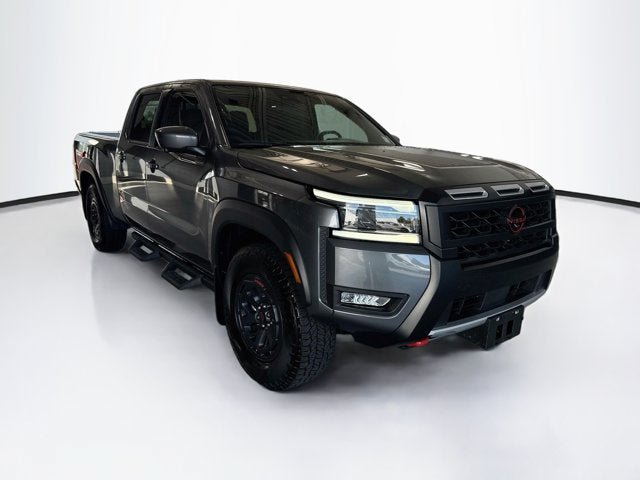 Certified 2025 Nissan Frontier PRO-4X w/ Pro Convenience Package AWD/4WD image 3