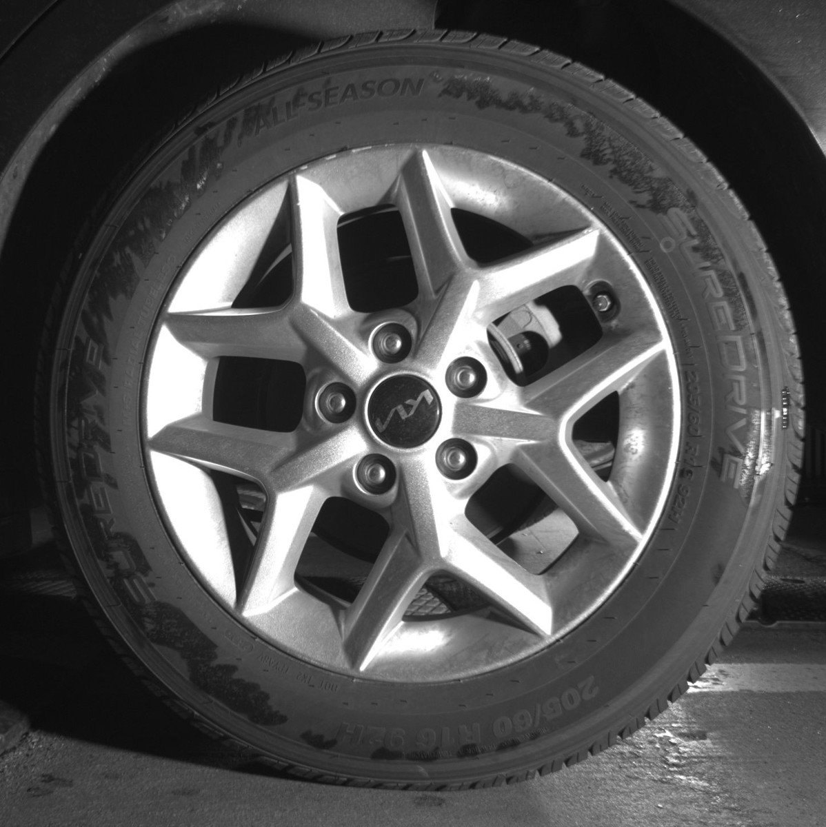 Used 2025 Kia Soul LX w/ LX Technology Package FWD image 14