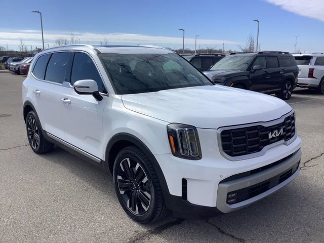 Used 2024 Kia Telluride SX image 3