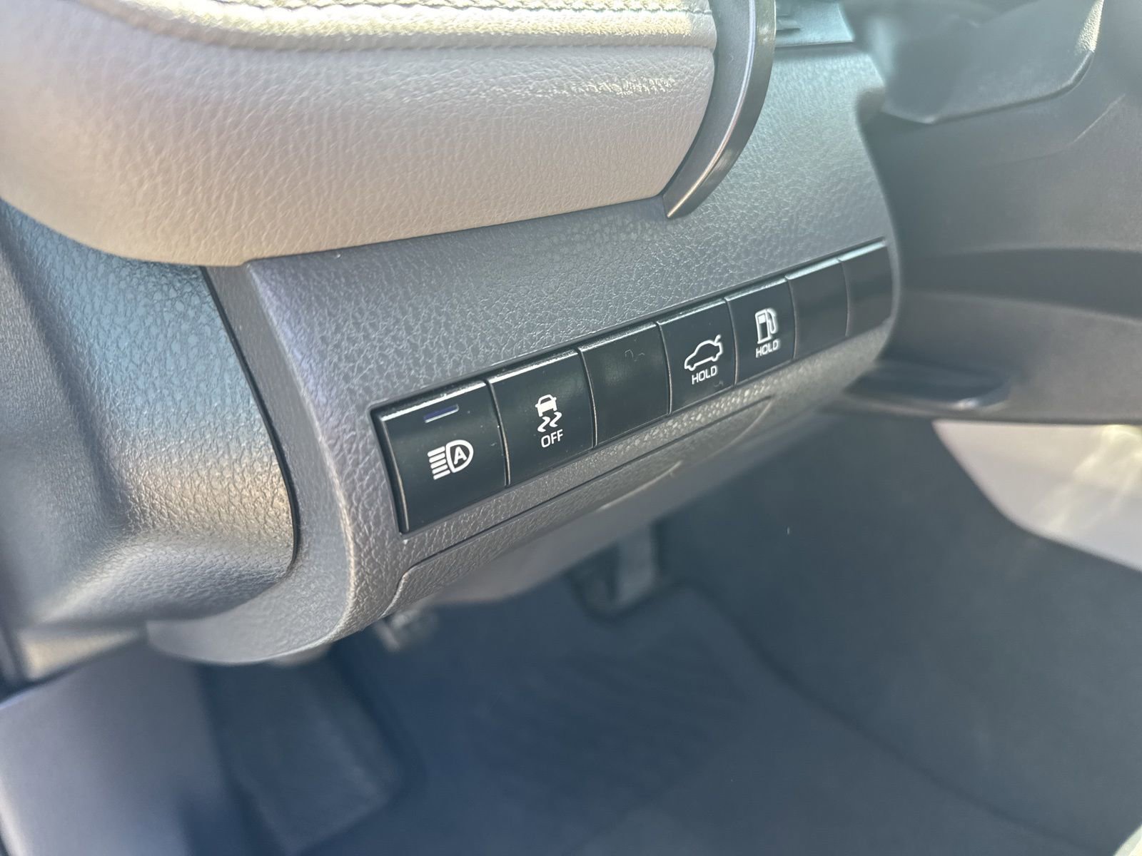 Used 2024 Toyota Camry LE FWD image 16