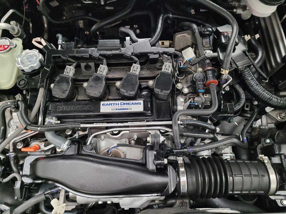 Used 2018 Honda Civic Sport image 30