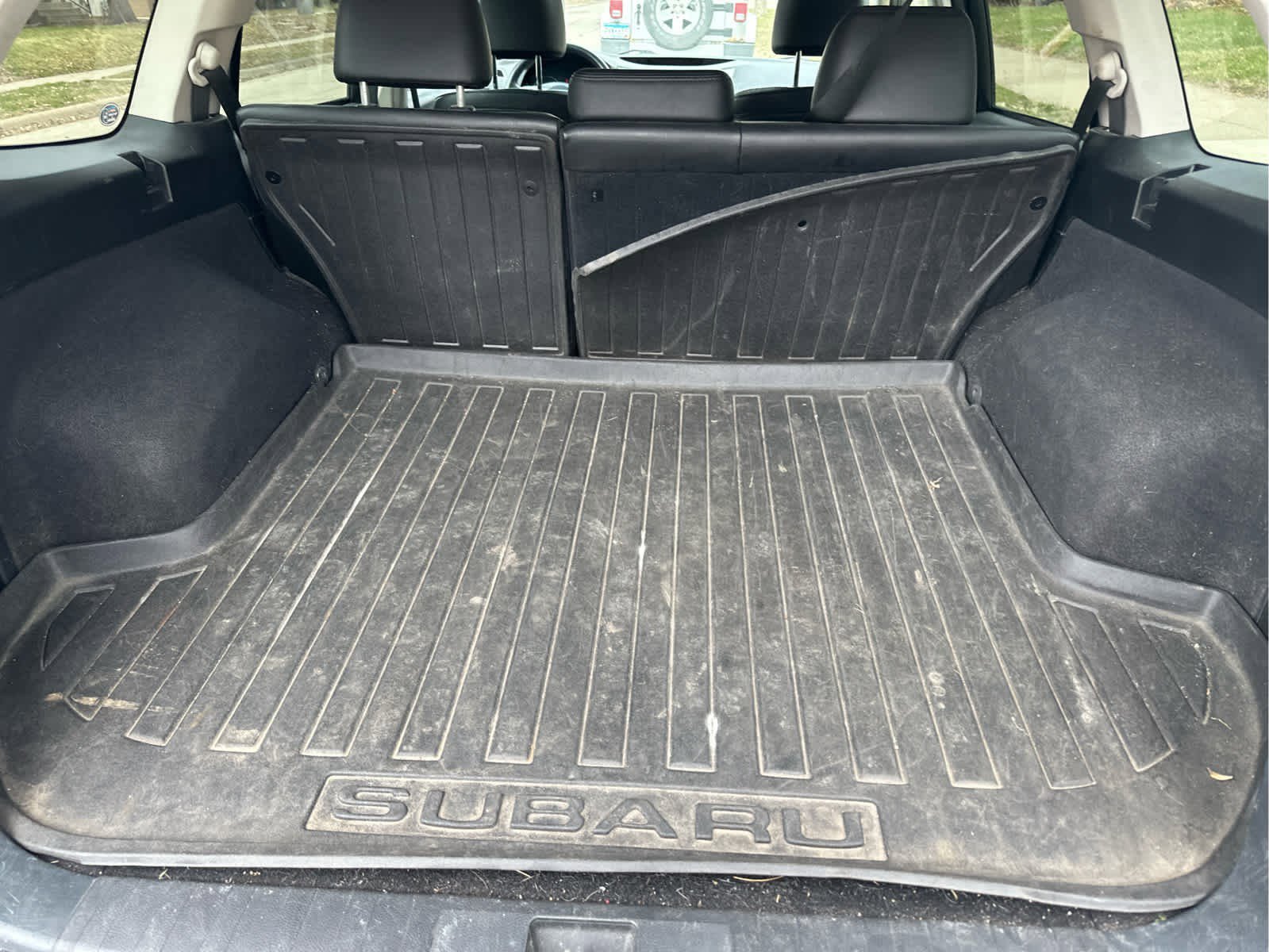 Used 2014 Subaru Outback 2.5i Limited image 4