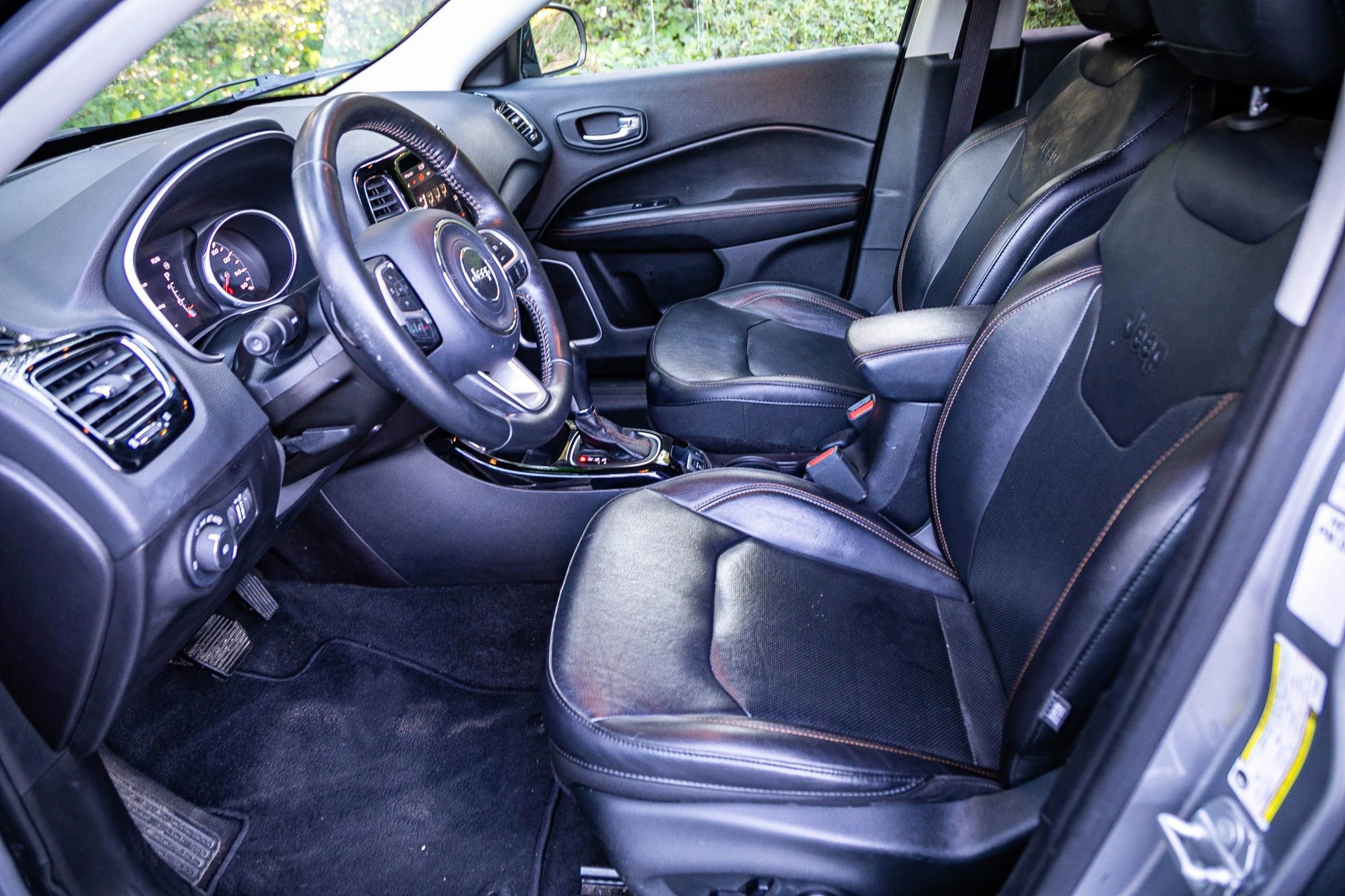 Used 2019 Jeep Compass Limited image 26