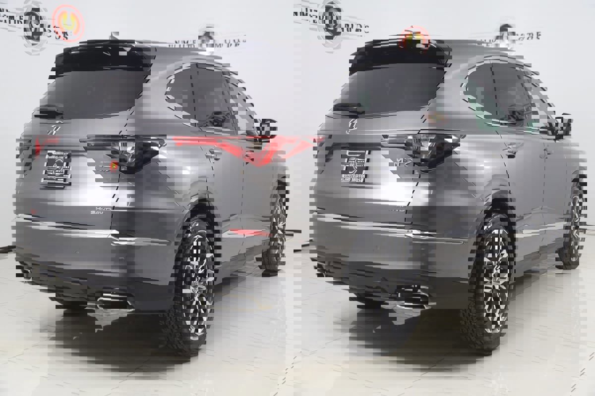 Used 2023 Acura MDX SH-AWD w/ Technology Package image 3