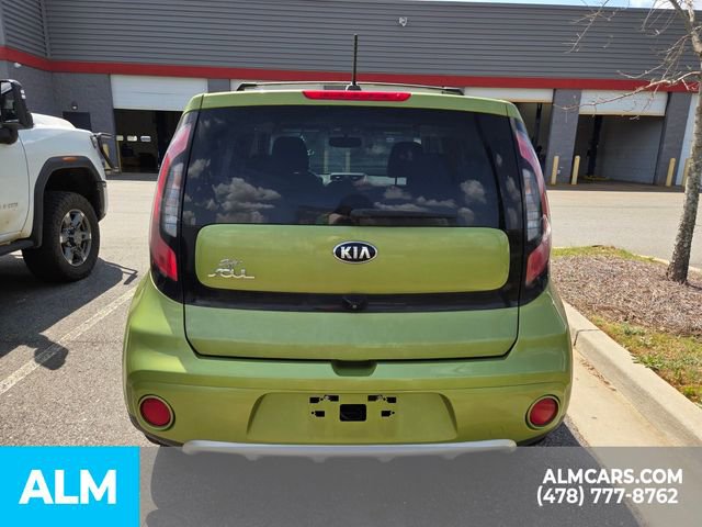 Used 2017 Kia Soul + image 21