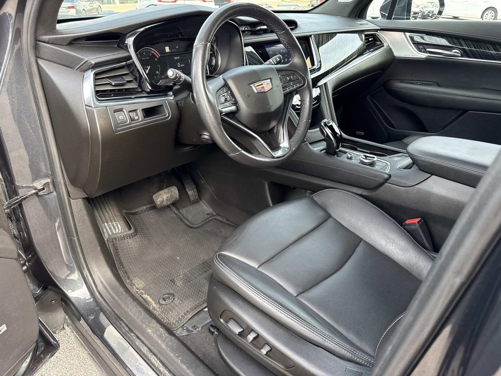 Used 2023 Cadillac XT6 Premium Luxury FWD image 10