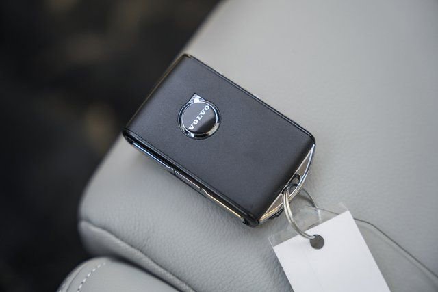 New 2026 Volvo XC40 B5 Ultra w/ Protection Package Premier image 44