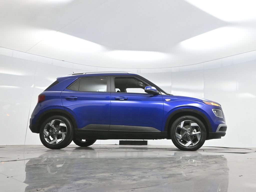 Used 2023 Hyundai Venue Limited w/ Cargo Package image 56