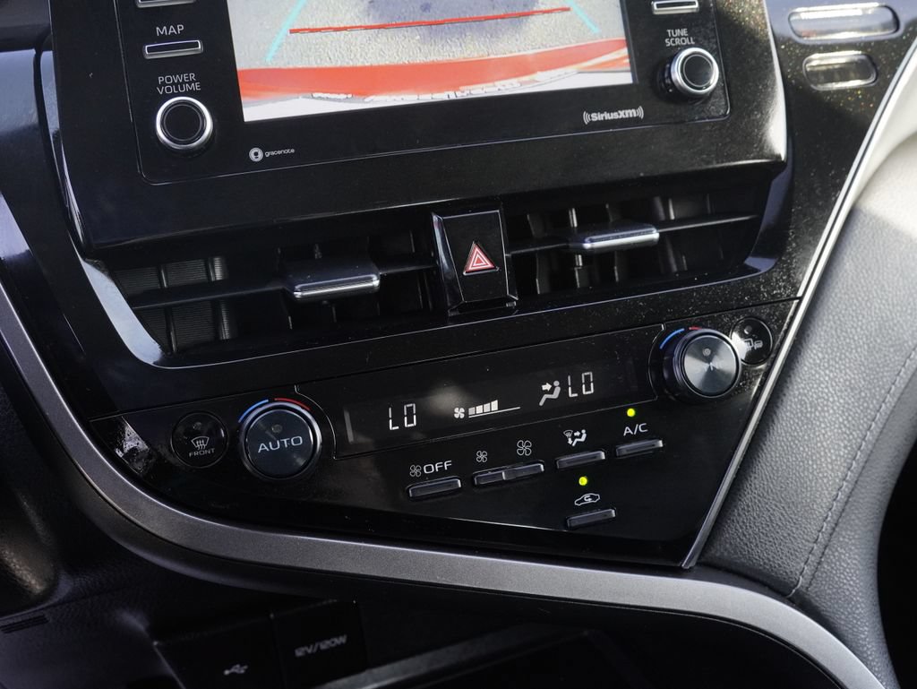 Used 2023 Toyota Camry SE FWD image 16