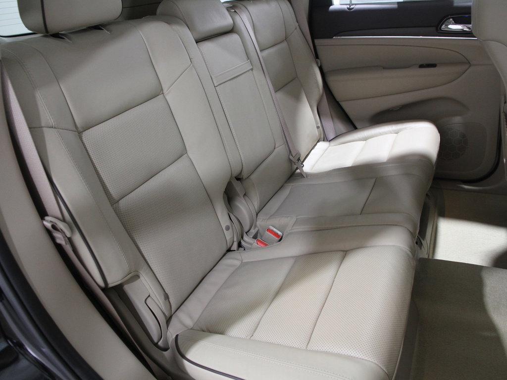 Used 2021 Jeep Grand Cherokee Overland image 21