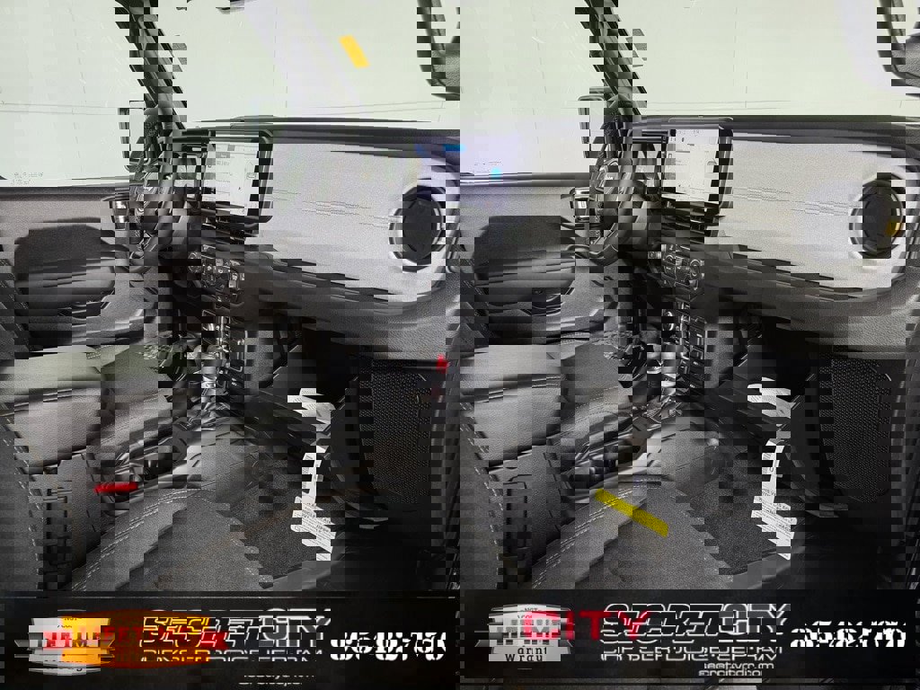 New 2026 Jeep Wrangler Unlimited Sport image 29